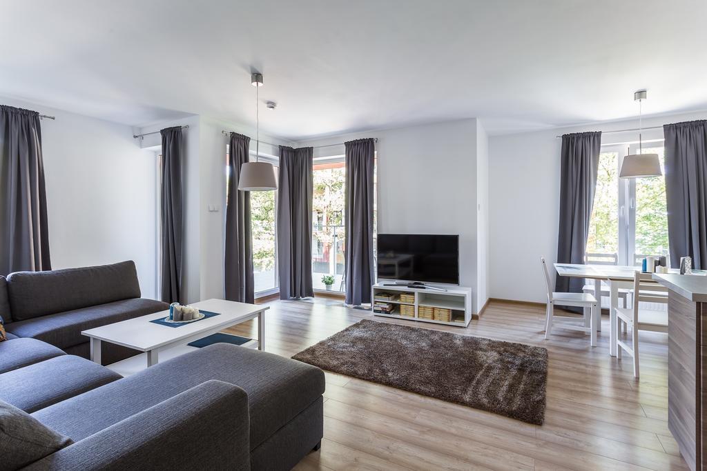Omi Apartments コウォブジェク エクステリア 写真