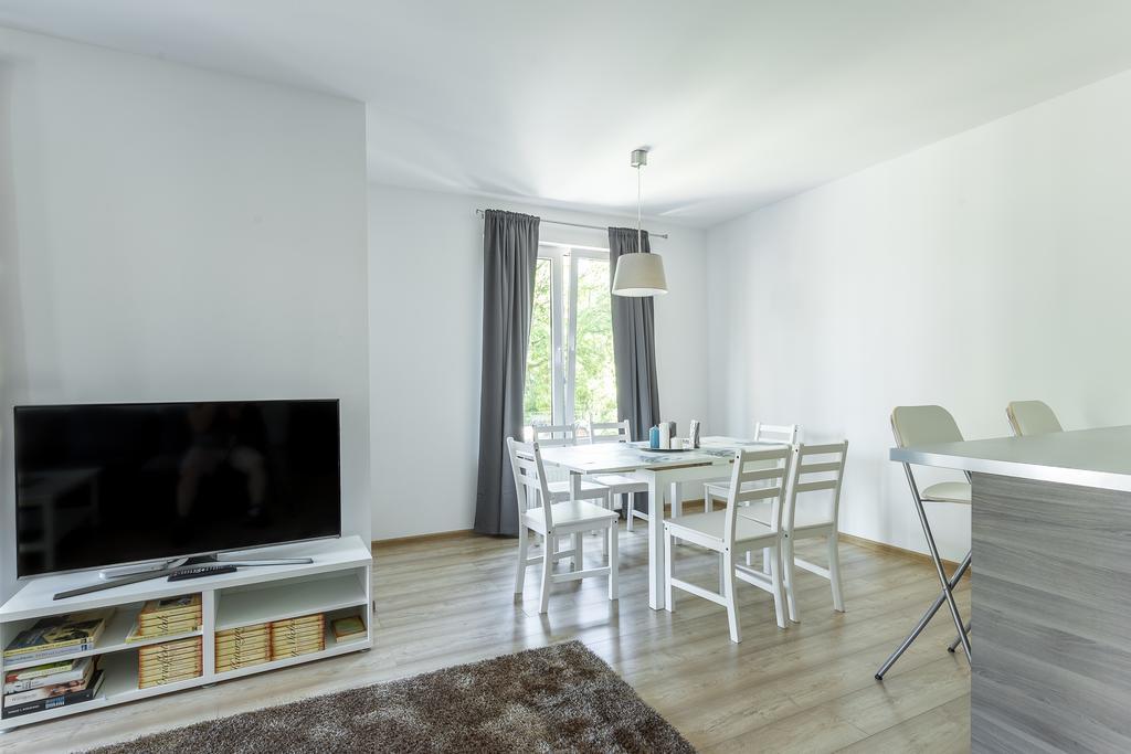 Omi Apartments コウォブジェク エクステリア 写真